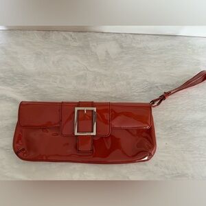 Kenneth Cole | patent leather wristlet/clutch